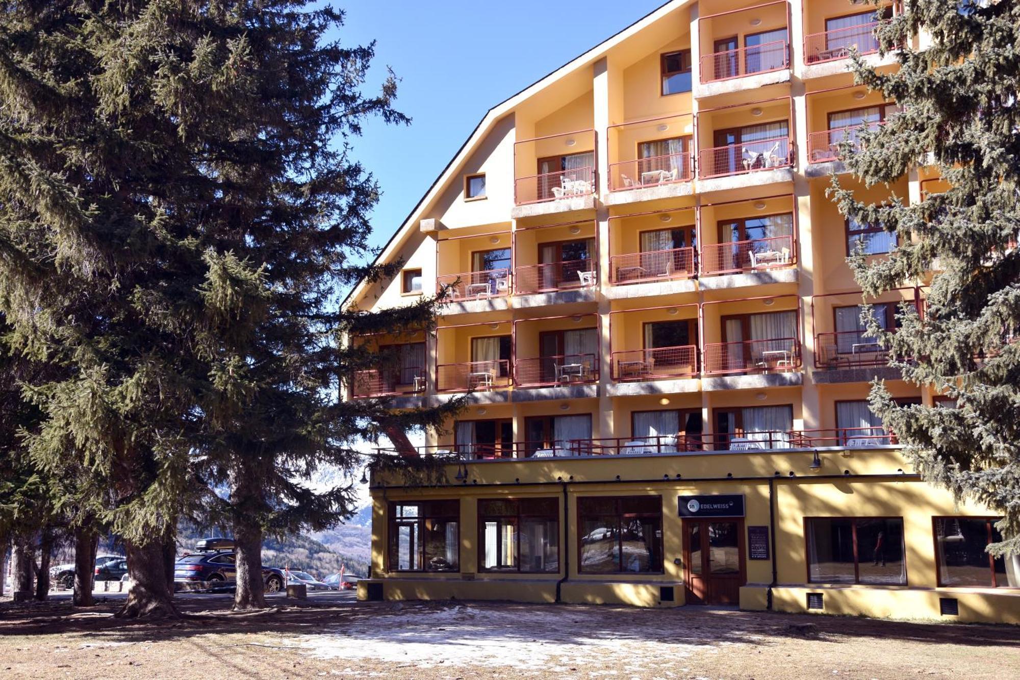 סרלר Apartamentos Snoe Edelweiss מראה חיצוני תמונה